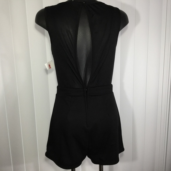 3/$20 Pompous Girl | Lace Romper with mesh - Picture 5 of 9